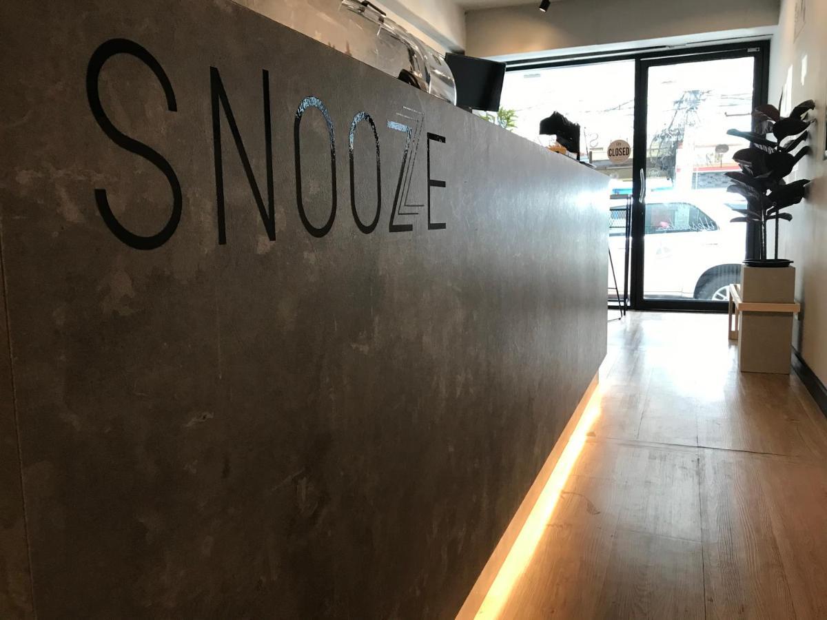 Snoozzze Hostel ใกล้รถไฟฟ้า ย่านบางรัก (Adults Only) Bangkok Exterior photo